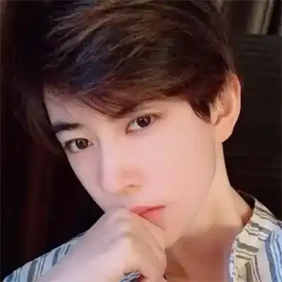 吕小宸